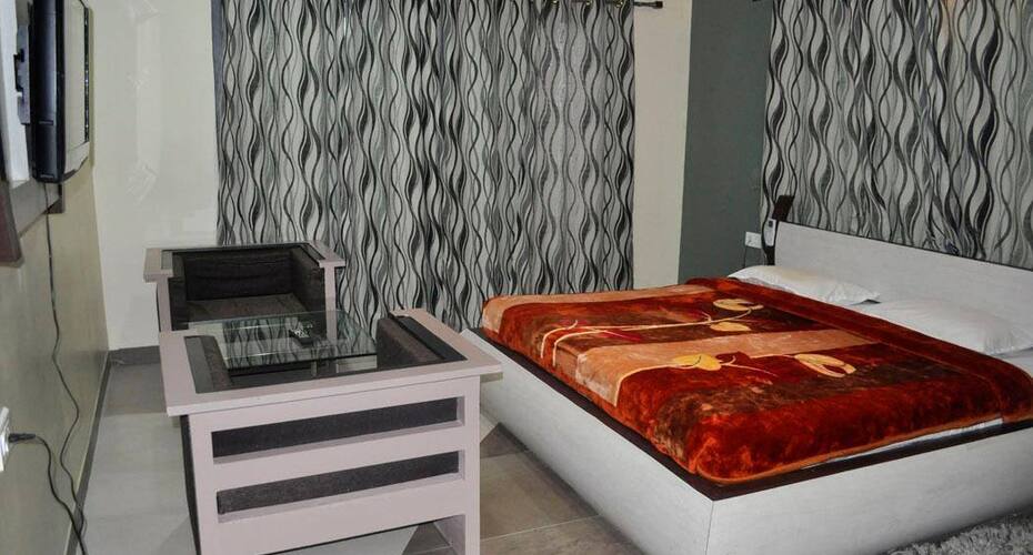 Hotel City Star, Shahdol 3